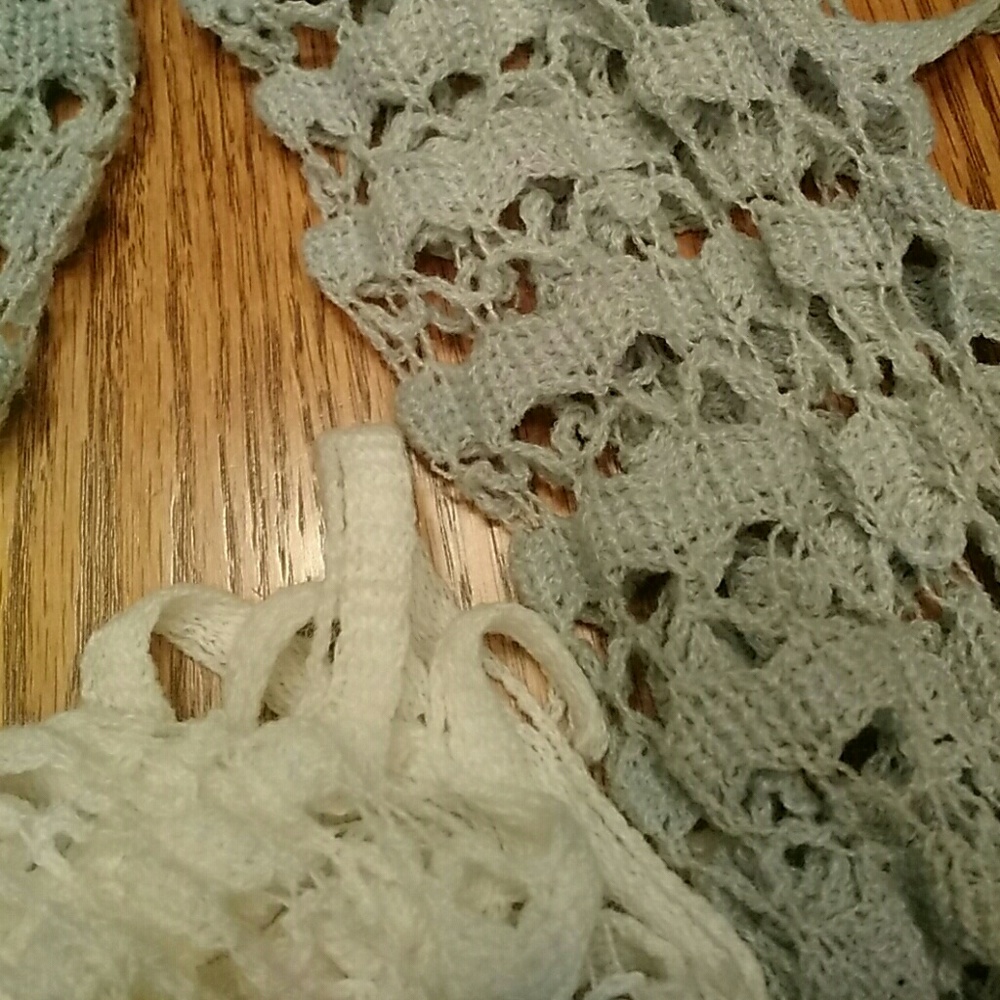 Infinity Scarf - Picture 2 of 2